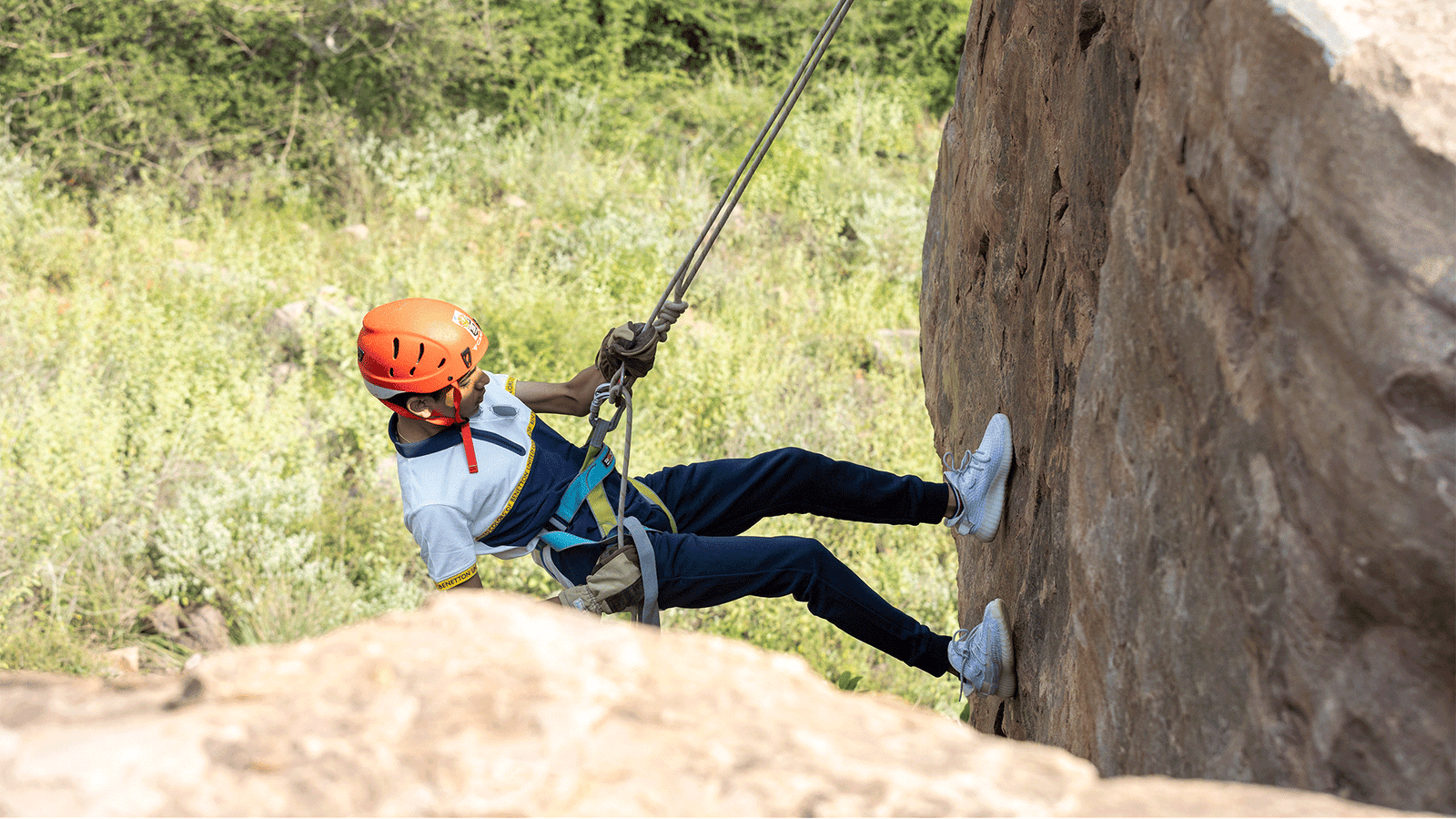 Rappelling 04