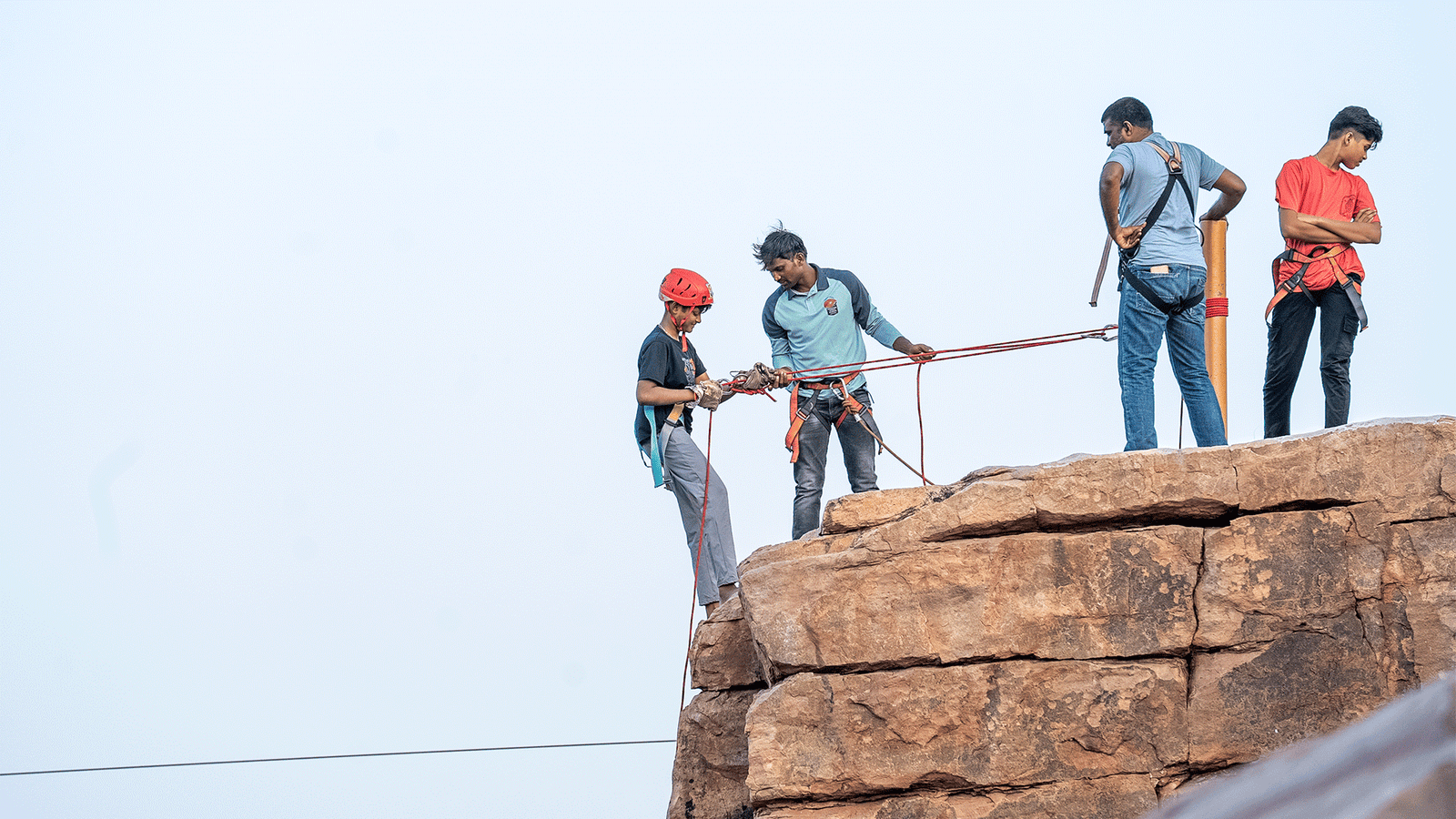 Rappelling 05 Alternate