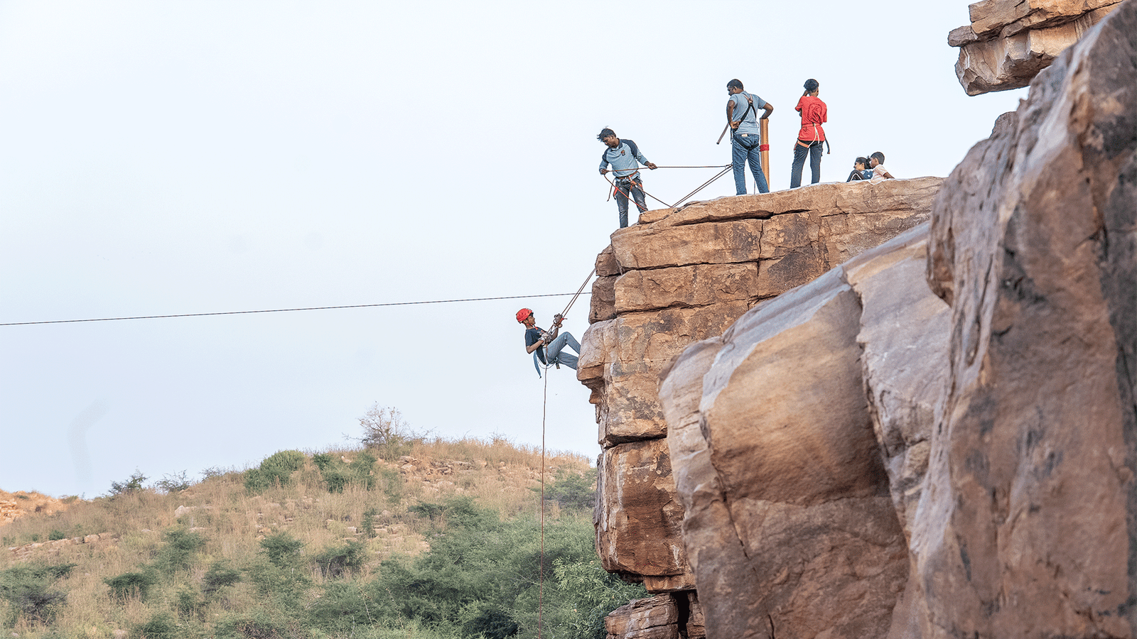 Rappelling 06